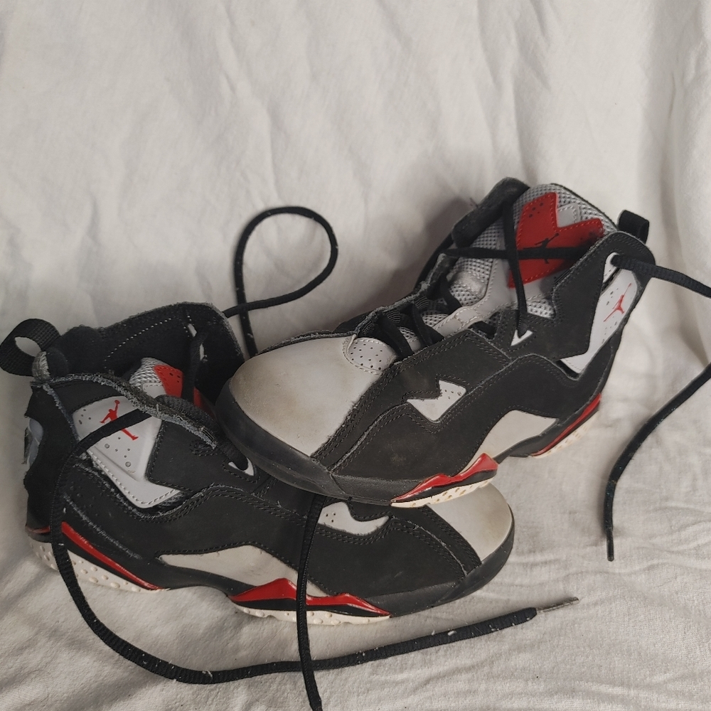 Air Jordan's Sz: 2Y